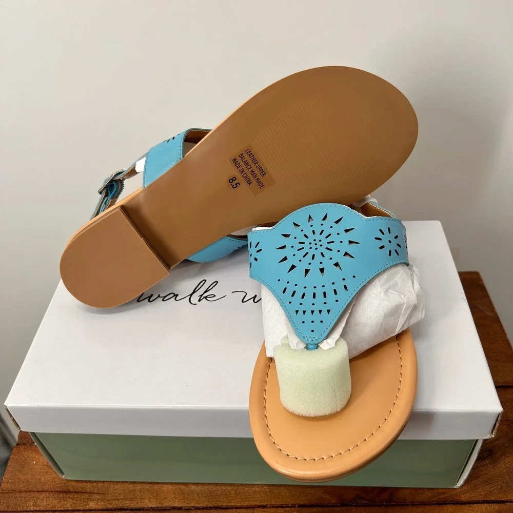 Coldwater Creek Walk With Me Perfed Thong Sandals Ocean Blue 14343 8.5W